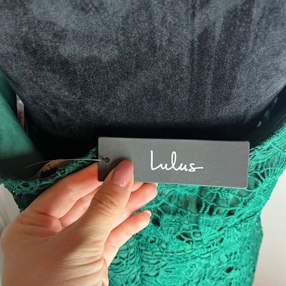 NWT LULUS LIVING LOVELY EMERALD GREEN CROCHET LACE BACKLESS MINI DRESS SIZE XL - Picture 7 of 11